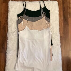New AEROPOSTALE TANK LOT (4)
